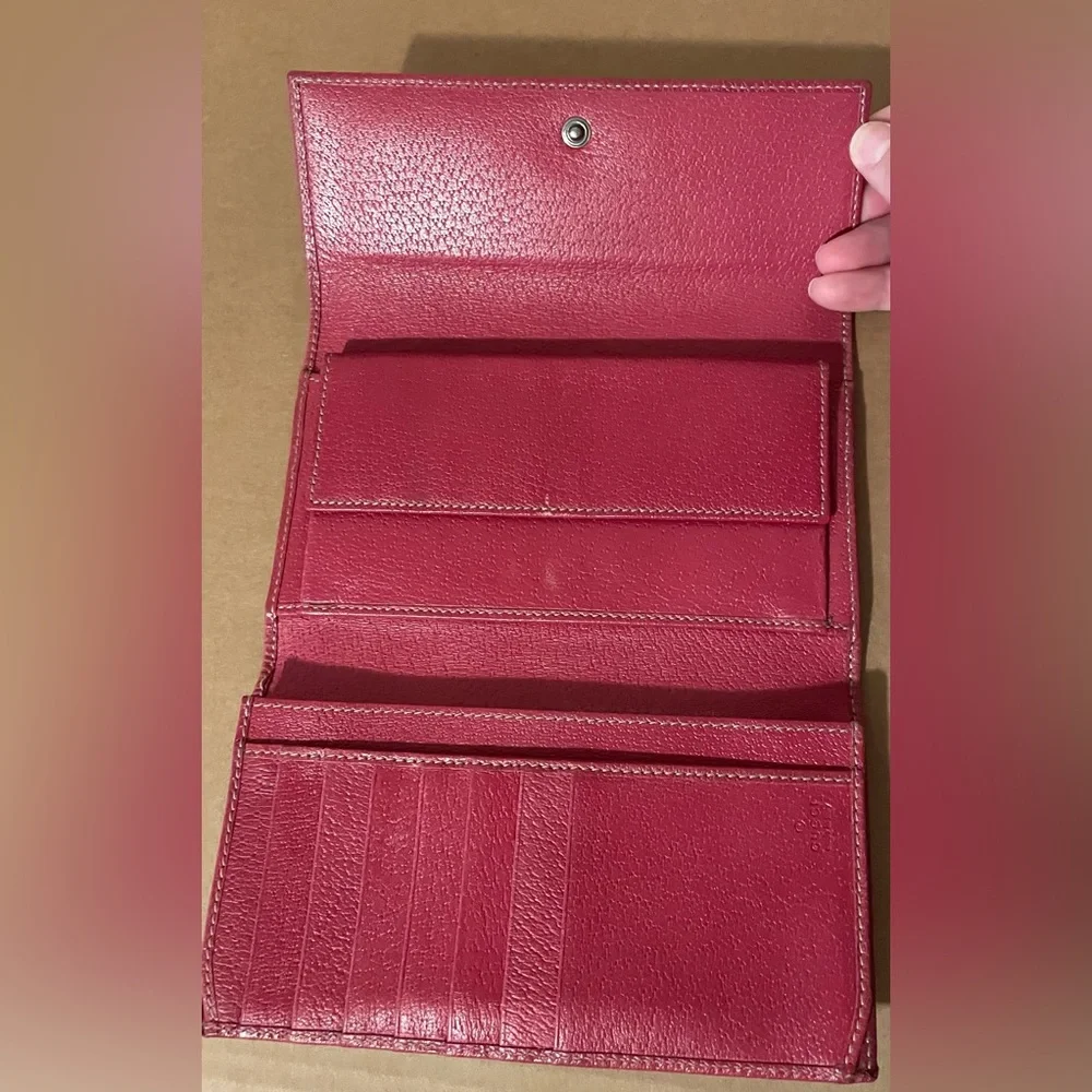 Gucci Coated Canvas Continental Wallet - Picture 4 of 16